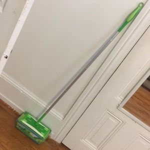 Swiffer Wet Jet with refills
